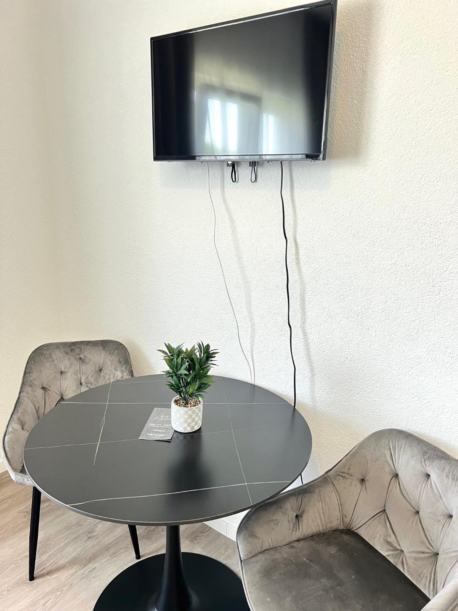 Budget City Appartement Kueche,Bad, Parken Im Zentrum Von Ravensburg Ngoại thất bức ảnh
